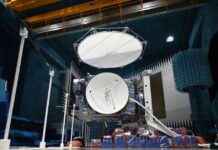 Saftsonde kurz vor Vorbeiflug an Mond und Erde news-09082024-150050