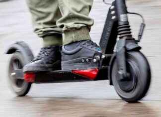 Tödlicher Unfall mit E-Scooter: 39-Jähriger stirbt in Tiroler Klinik news-12082024-234604