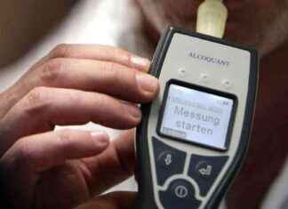 Frontalkollision durch Alkohol am Steuer: Fahrer mit 2,22 Promille rammt stehendes Auto news-15082024-114942