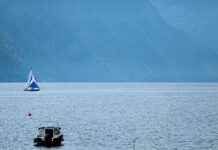 Vermisster Taucher im Traunsee: Suche am Dienstag fortgesetzt news-18082024-110737