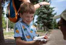 Kinder im Frontgebiet: Krieg oder Dinos vom Himmel? news-28082024-124841