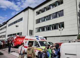 Alarm an Schule: Evakuierung des Peraugymnasiums in Villach news-18092024-215559