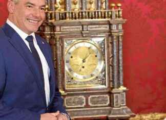 Nehammer akzeptiert Van der Bellens Auftrag und sucht nach drittem Partner news-22102024-171737