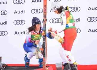 Julia Scheib: Spontane Schreitherapie und Sektdusche Missgeschick news-26102024-182929