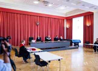 Quereinsteigerin Beinschab unterrichtet an Grazer Schule quereinsteigerin-beinschab-unterrichtet-an-grazer-schule