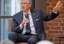 Bill Gates‘ politische Positionen und Standpunkte: Eine Analyse bill-gates-politische-positionen-und-standpunkte-eine-analyse